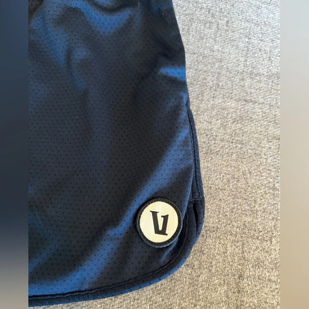 Vuori Micro Mesh High Rise Performance Short 2.5” Ink Blue-Black Small
